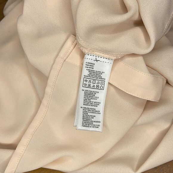 Foreverâ21âCream LaceâButtonâDownâBlouse - Picture 10 of 10